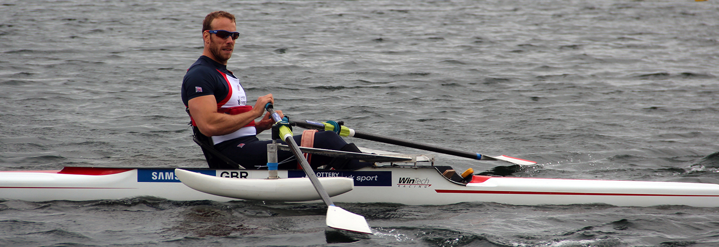 male para-rower