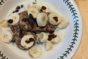 Weetabix and banana with sultanas