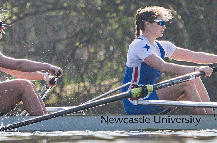 Women's pair racing